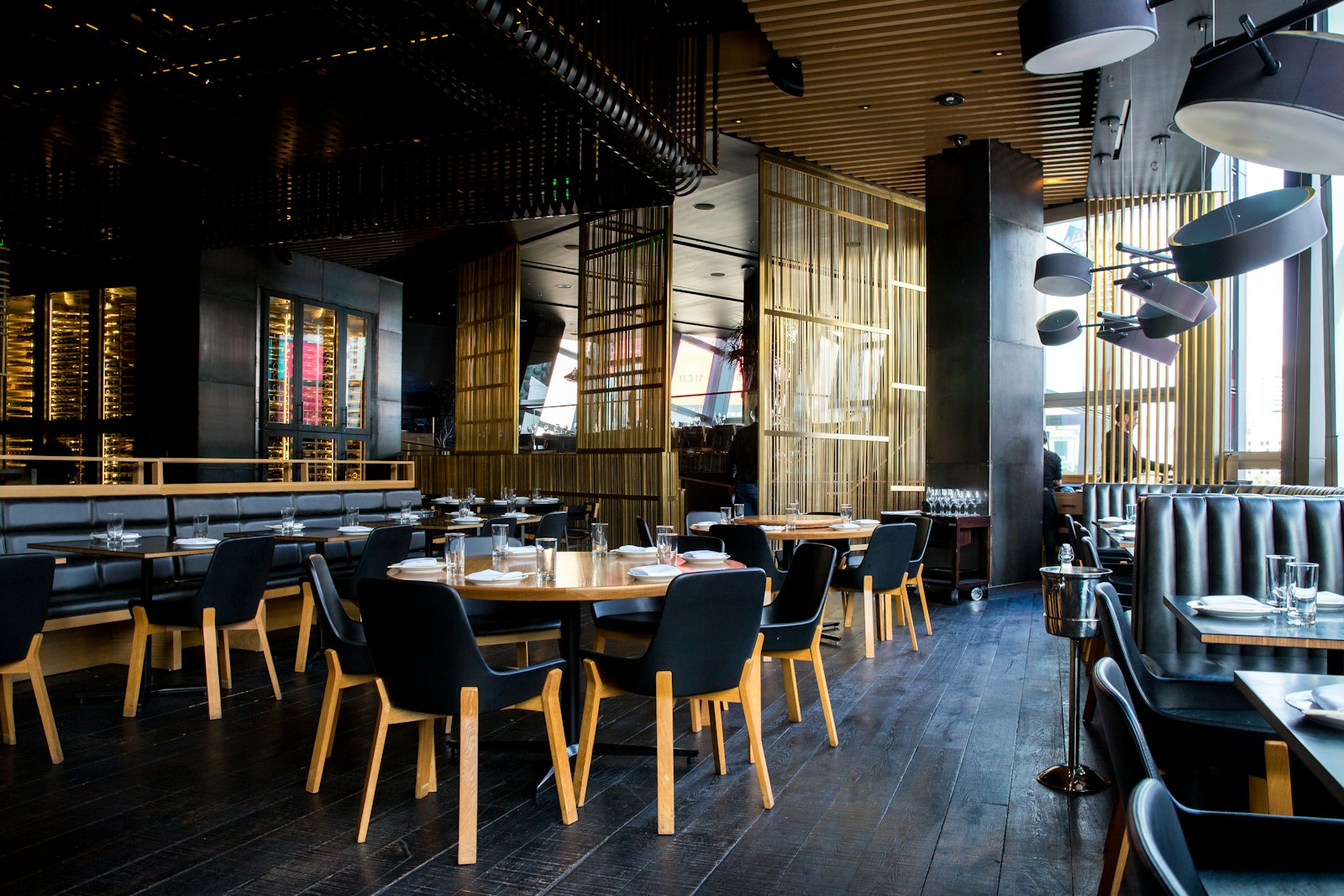 Restaurants, Diners & Bistros